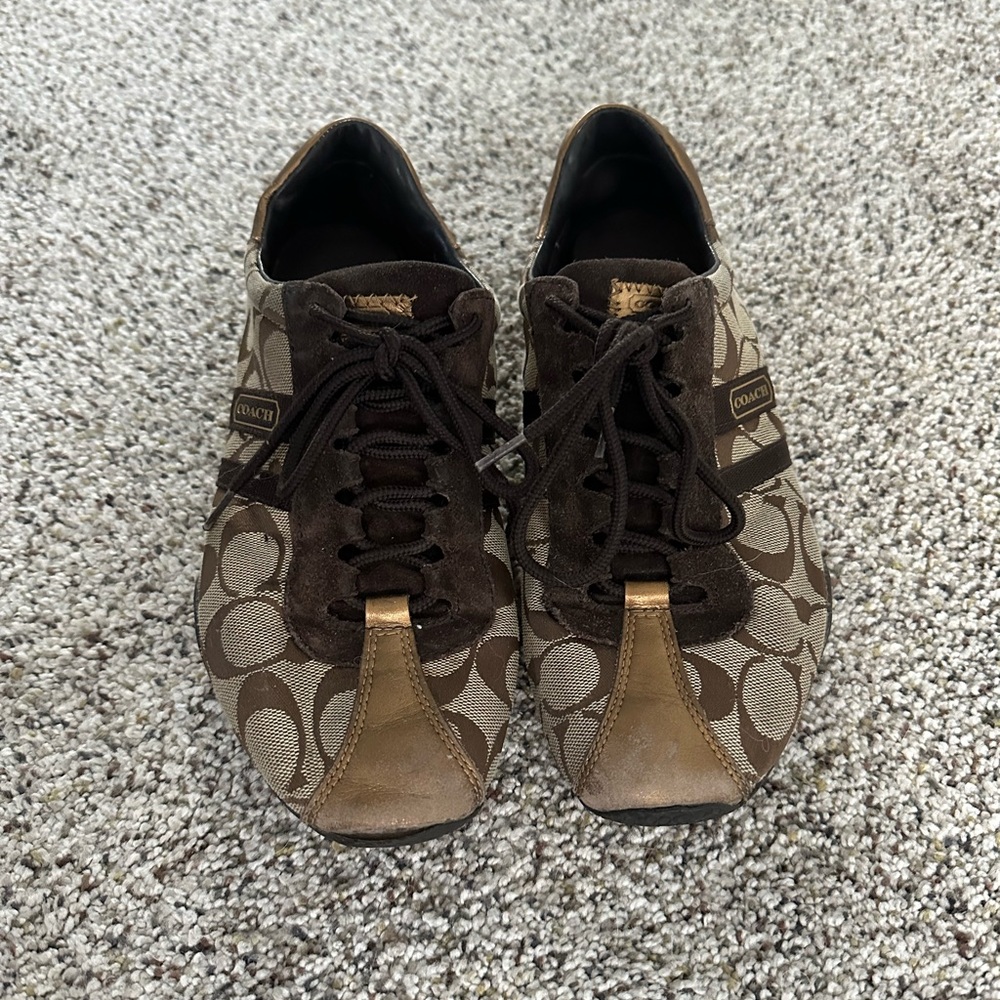 Coach shoes - not for sale - Picture 6 of 6